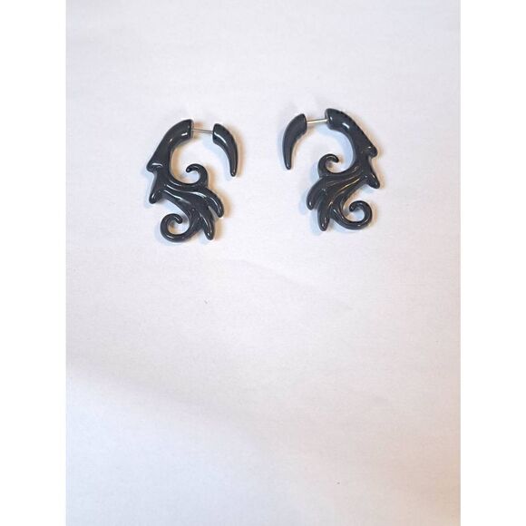 Acrylic Earrings Different Shape Sizes - Picture 5 of 8